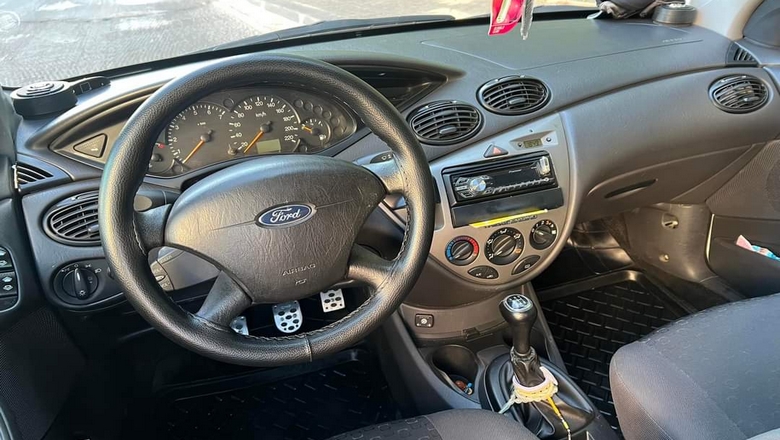 Ford Focus MK1 İçi