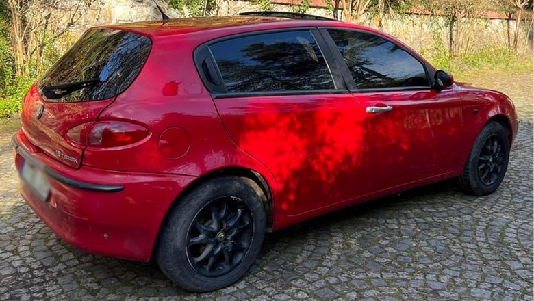 Alfa Romeo 147 Arka ve Yandan Görünüm