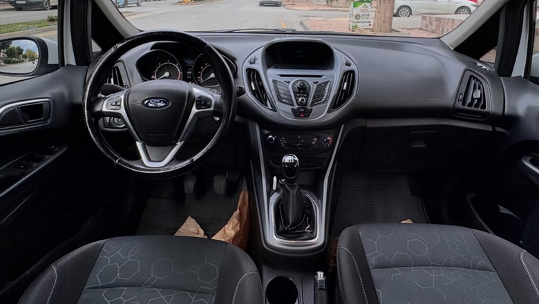 Ford-B-Max İç Görünüm